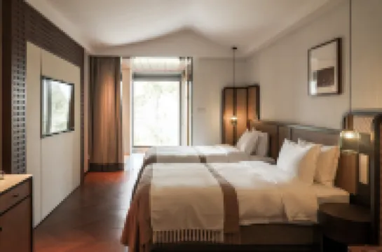 Qingshuiyan Hot Spring Resort · Qingshui Yunju