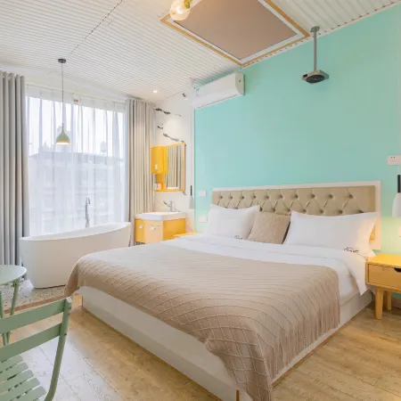 Ru Ruo Flower House Themed Homestay (Yongjia Tiandi Branch, Fuzhou University, Minhou)