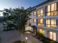 Zen Yaju Homestay (Yao Hu Town Longchi Mountain Scenic Area)