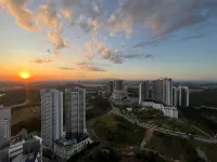 Iskandar Residences Nusajaya by Stayrene - Hot Tub