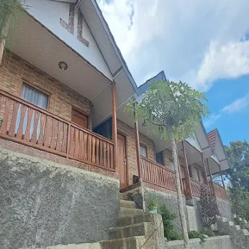 Villa Happy Family Hotels near Kukup Beach
