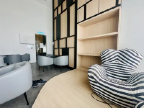 Urban Suite by Noah & Nook