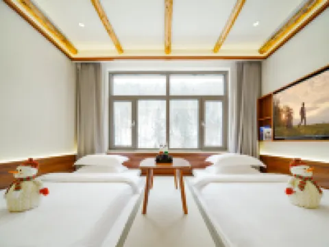 Snow Town Frost Resort Hotel