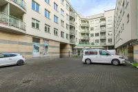Lumina apartment for family in center Warsaw
