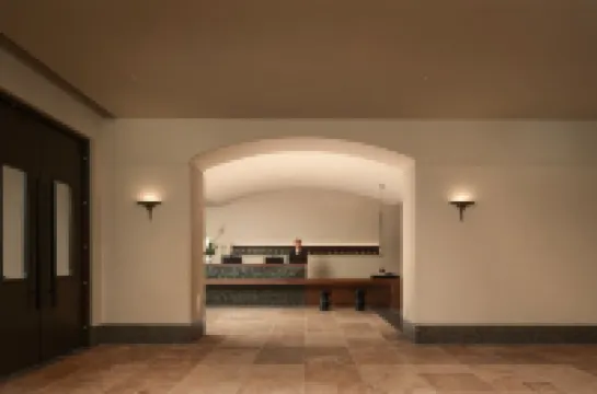 Yantai Seascape Square Suochengli Street Atour Hotel Hotels near Changyu Wine Culture Museum