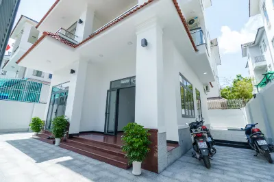 HomyPlus Apartment Hotels in der Nähe von Resort Binh Quoi 2