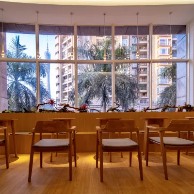 錦禾飯店（廣州塔琶洲會展中心店） 赤岗附近的飯店