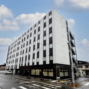 KOKO HOTEL Hidatakayama(formerly Hotel Wing Hida Takayama） Отели рядом с достопримечательностью «Higashiyama Walking Course»