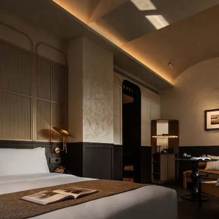 Lumia Hotel