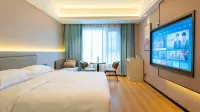 Huaqiao Dongfang Hotel