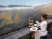 DeLaMont Sapa Hotel - Hill Serenity Retreat Hotels in Sapa
