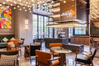 CNHOL International Hotel (Wuhan Jiefang Avenue Zongguan Metro Station Branch) - bar