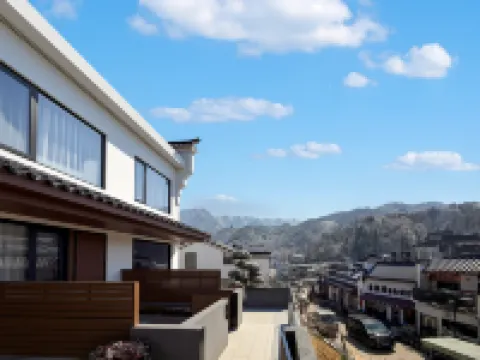 Jiuhuashan Zhiguan Mountain House Homestay (Roushen Baodian Branch)