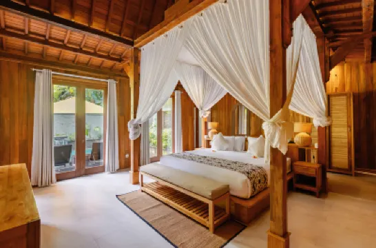 Puri Payogan Villa Hotels near Pura Sada