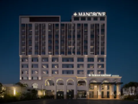 MANGROVE HOTEL イキャットギャラリー周辺のホテル