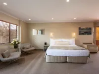 Asure Fairley Motor Lodge - Barer