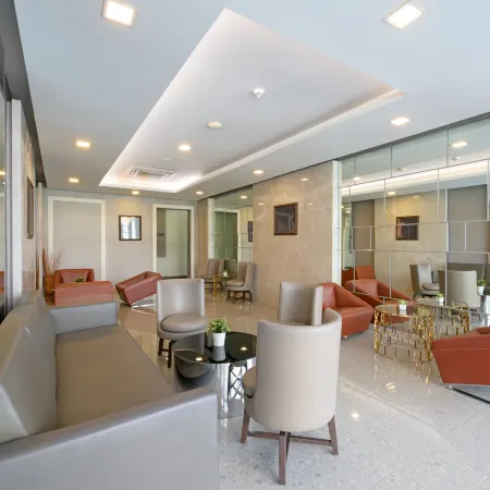 O2 Grand Suvarnabhumi Airport - Free Scheduled Shuttle from Hotel to Suvarnabhumi Airport