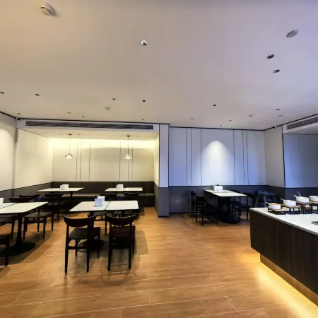 HanTing Hotel (Zhoukou Xiangcheng Ruizhi Xintiandi)