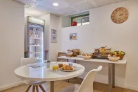 Appart'hôtel Odalys City - Nice Centre - Bữa sáng