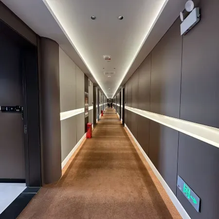 Ruicheng Hotel, Wusu City
