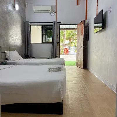 Ardour Lodge "A" Wing Hotels near BoraBora Beach