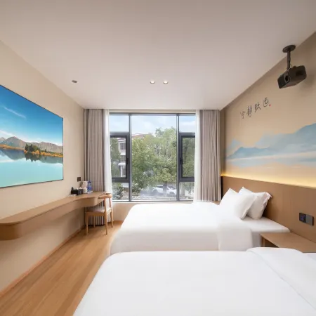 Lushan Cha'an Homestay (Sandiequan Waterfall Branch, East Gate of Lushan Mountain Scenic Area)