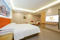 Vienna Classic Hotel (Jinjiang China Shoe Capital Wuyue Plaza) - 3 ดาว
