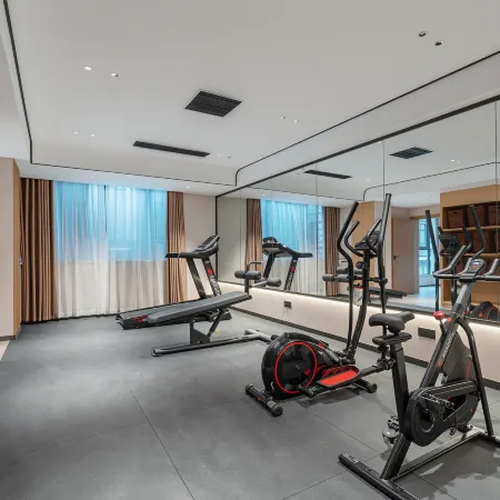 Sanming Howard Johnson Club Hotel (Sanyuan District People's Government Wanda Plaza)