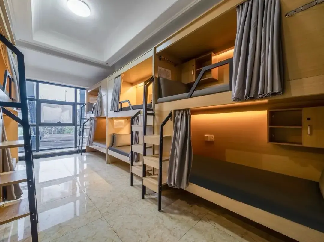 Dengfenglai • Female-only Hostel - Guangzhou