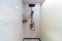 Home Inn UP Huayi Selected Hotel (Zhangjiagang Daxin Town Branch)