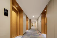 Urban Garden Hotel (Eastern Suburb Memory University of Technology)