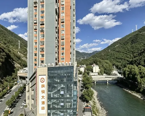 Barkam Fengyue Hotel 마얼캉 호텔