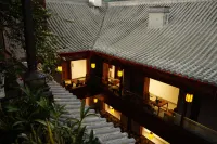 Pu'er Senquan Inn (Tea Horse Ancient City Scenic Area)