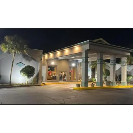 La Casa Inn Albany Near Tifton GA I 75