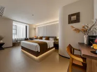 Lena Lingyue Scenic Hotel (Xiamen Siming District Zengcuo'an) Hotels near Zengcuoan
