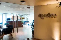 Brittany Hotel BGC - Spa