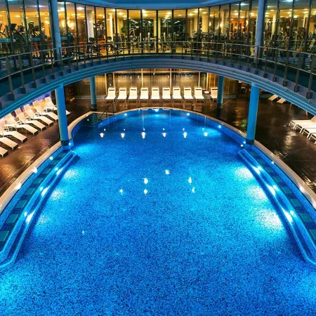 centrovital Hotel Berlin Отели рядом с достопримечательностью «Станция метро Paulsternstraße»