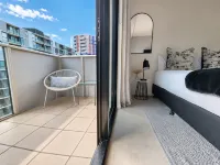 Harbour Escape Apartments