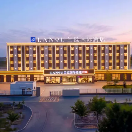 LANOU International Hotel