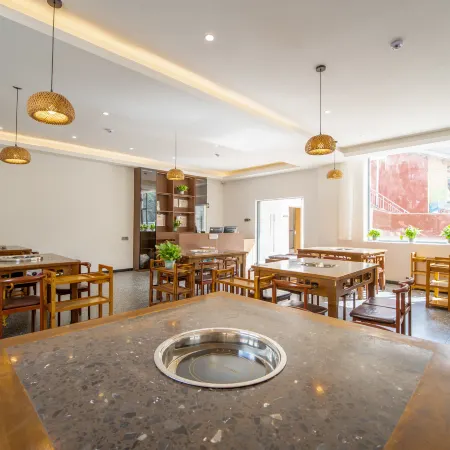 RunTing Runting · Youxing Mountain Lodge