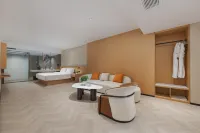 Dolang Grand Hotel - 2-Star
