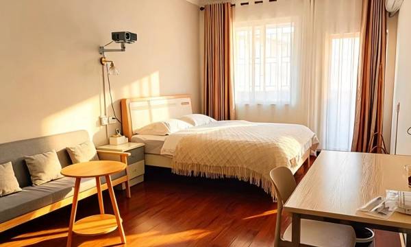 Hetang Yueshe Homestay (Guangxi Shida Yucai Campus)