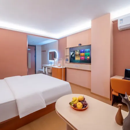 Luxi Golden Qilin Hotel
