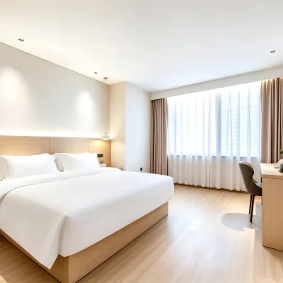 Geometry Movie Hotel (Minjiang University Fuzhou Vocational and Technical College) Hotels near Fuzhou Melbourne Polytechnic College (formerly Ai'en International College of Minjiang University)