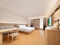 JI Xinzhou Huai'An Economic Development Zone Zitan Street Hotel - ที่มีที่จอดรถ