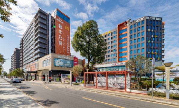 Foshan Leshui Mansion (Leliu Port West Road Branch)
