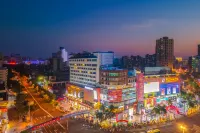 Aili Wisdom Hotel (Haikou Friendship Commercial Plaza Qilou Old Street Branch) Hotels near Haikou Intangible Cultural Heritage Exhibition Hall