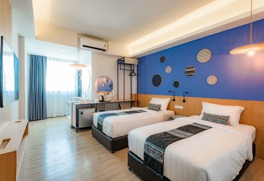 럭스 타이 게스트하우스 외관 또는 객실