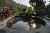 Nandian Banshan Hot Spring Hotel - Kaplıcalı