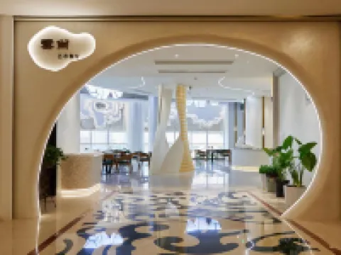 Jinshan International Hotel Hotels in Jingshan